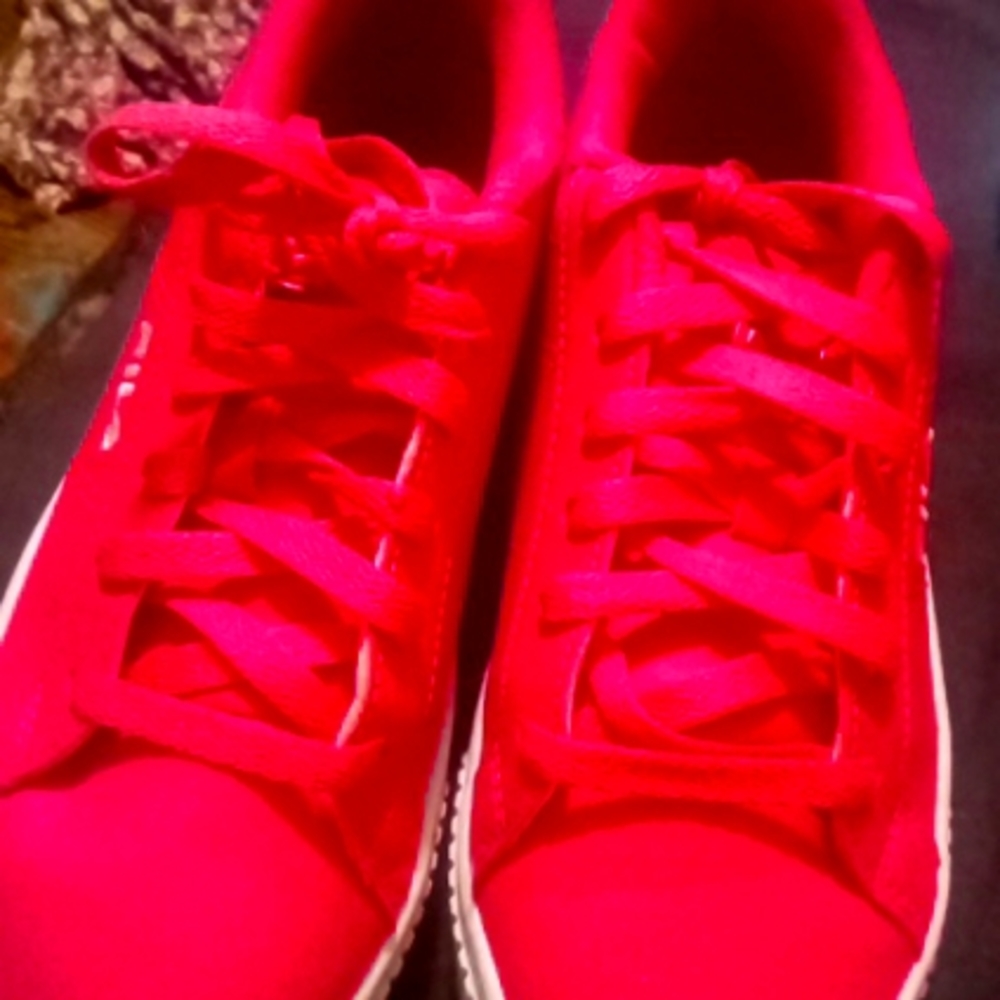 Drake pink